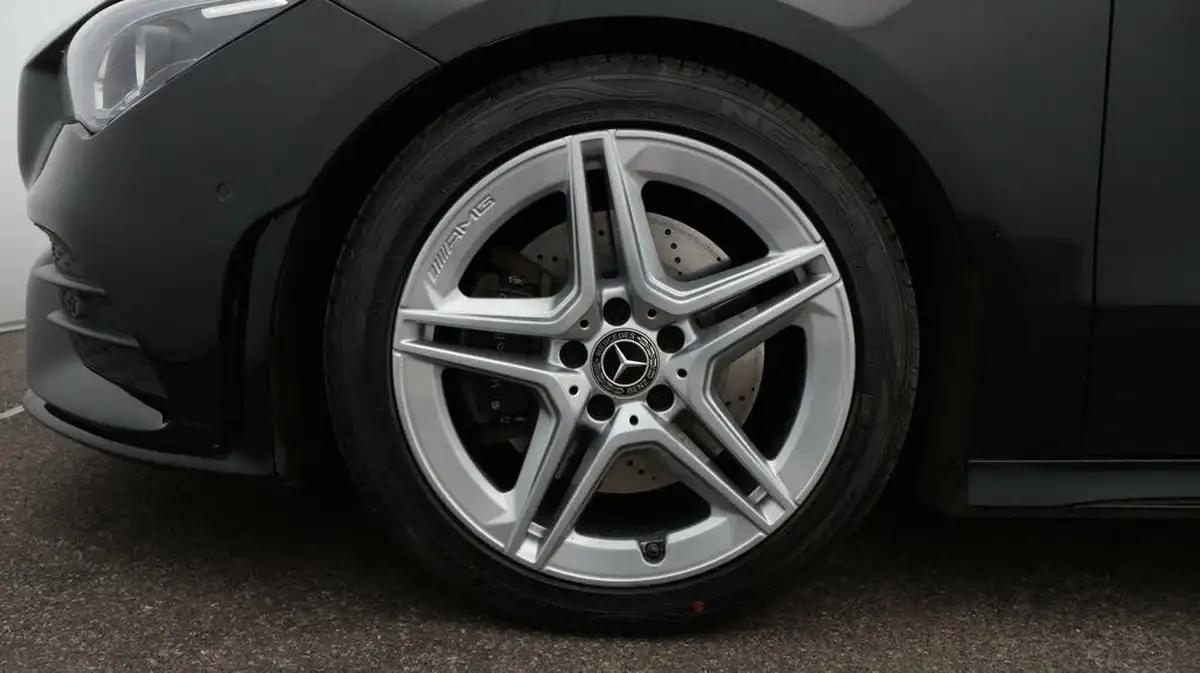 2019-mercedes-benz-cla-20d-cla-220d-amg-line-coupe-4d-big-18