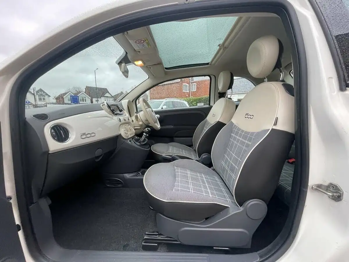 2017-fiat-500-12-lounge-big-20