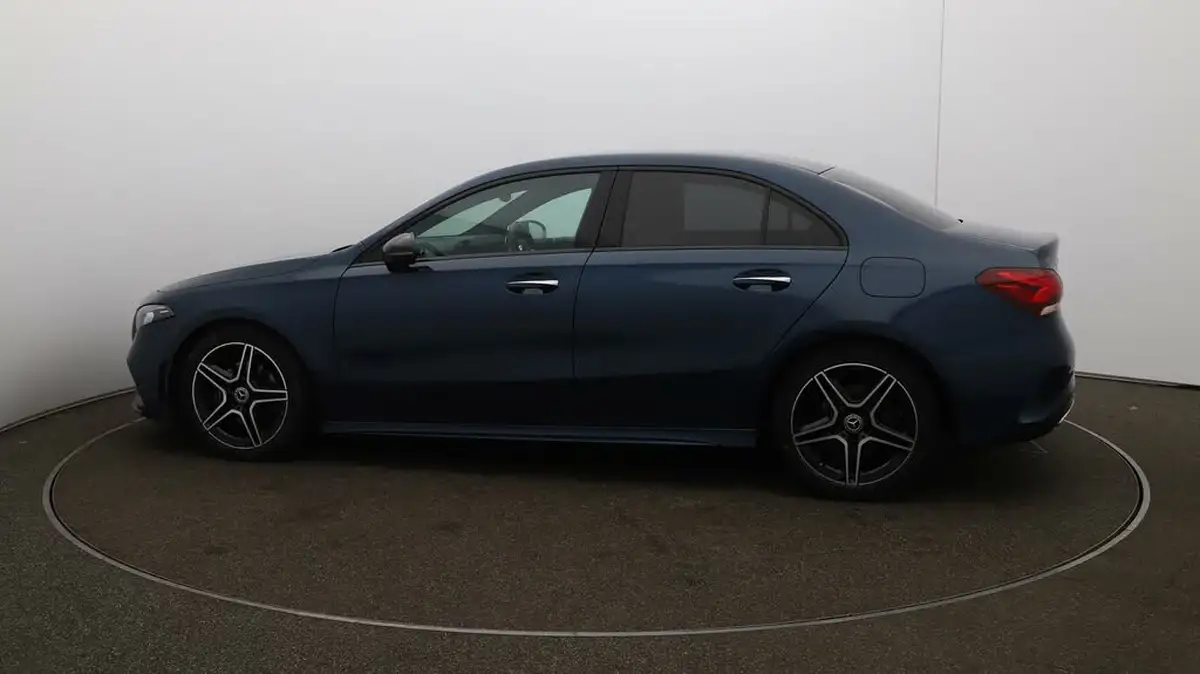 2022-mercedes-benz-a-class-13-a200-amg-line-premium-saloon-4d-big-51