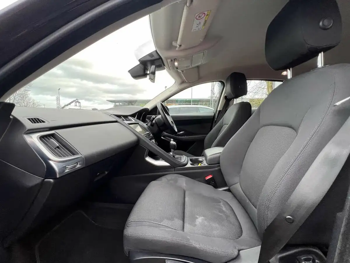 2019-jaguar-e-pace-20-i4d-150ps-big-27