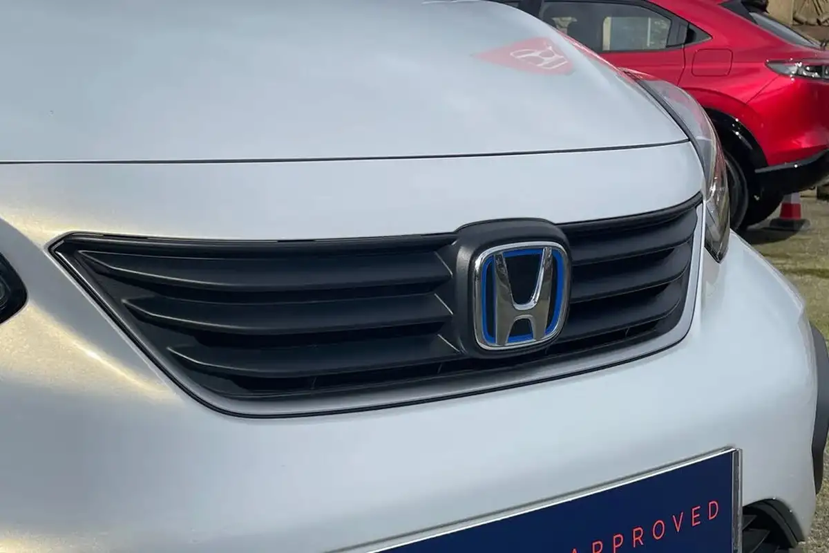 2023-honda-jazz-15-i-mmd-crosstar-ex-big-24