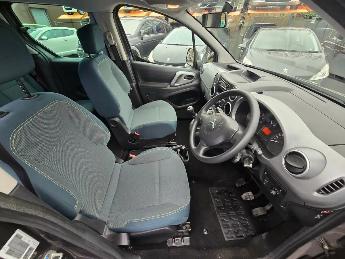 2018-citroen-berlingo-12-puretech-multispace-feel-big-14