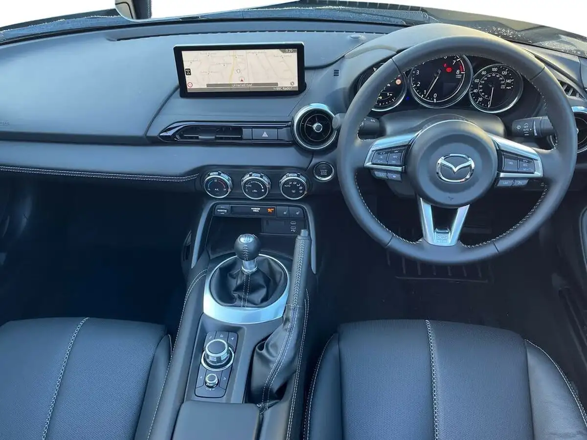 2025-mazda-mx-5-15-exclusive-line-roadster-big-5