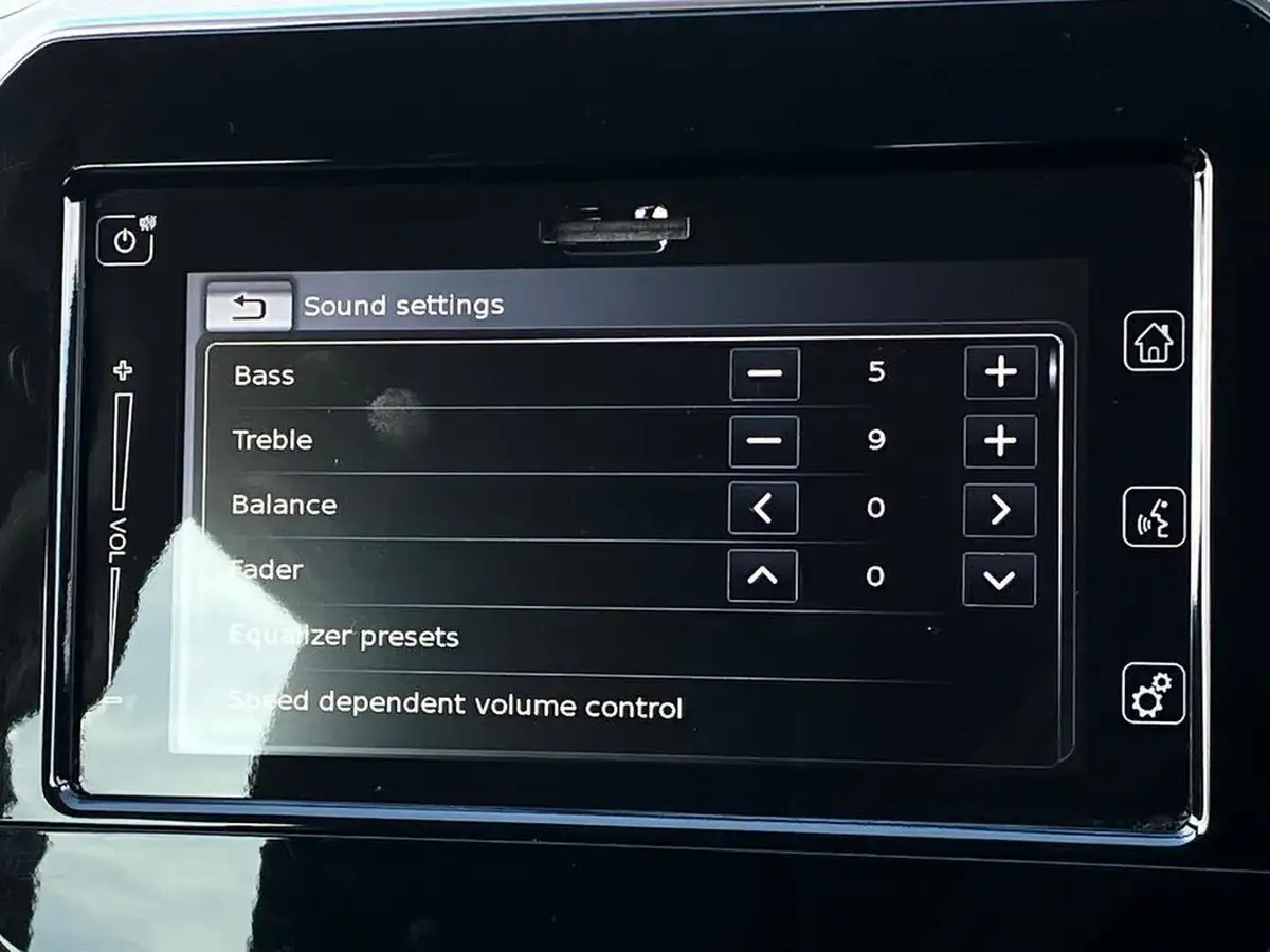 2019-suzuki-ignis-12-dualjet-sz-t-big-32