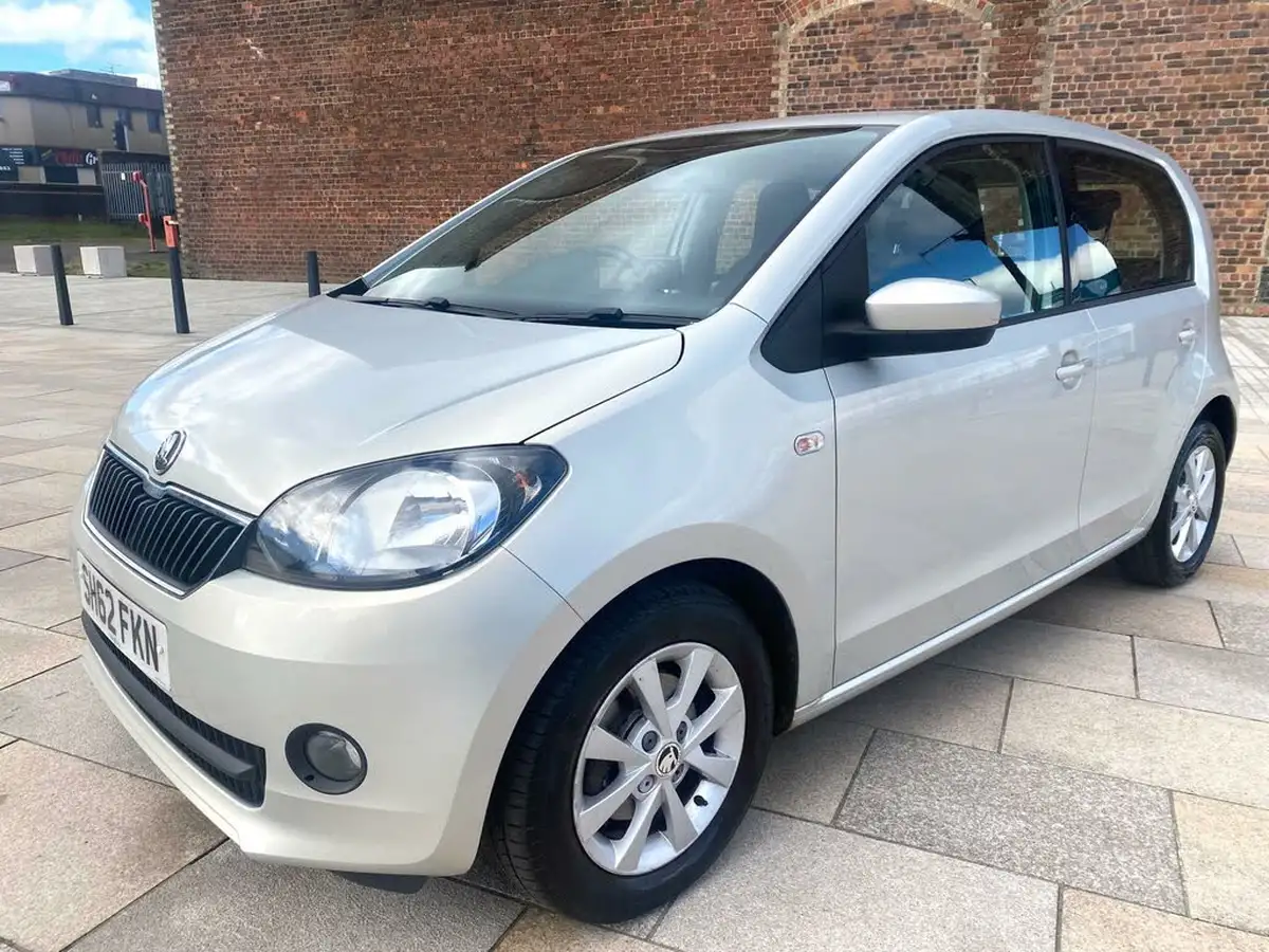 2012-skoda-citigo-10-elegance-74bhp-5d-big-5