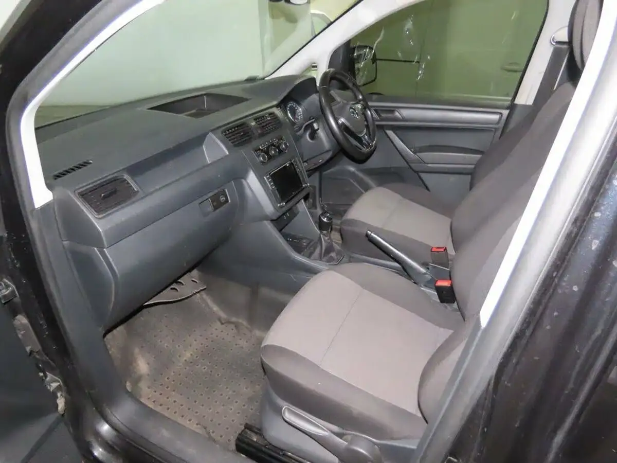 2019-volkswagen-caddy-20tdi-c20-highline-bmt-102pseu6-big-6