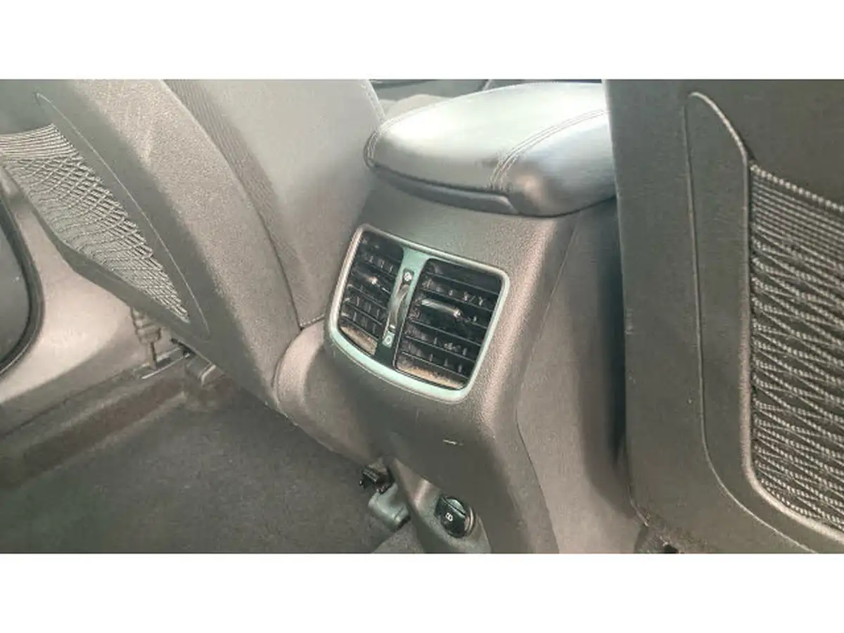 2019-hyundai-tucson-16-gdi-se-nav-big-30