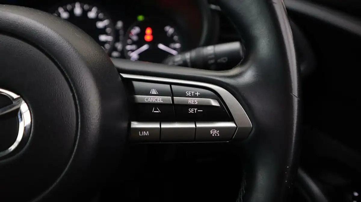 2022-mazda-cx-30-20-e-skyactiv-g-se-l-big-23