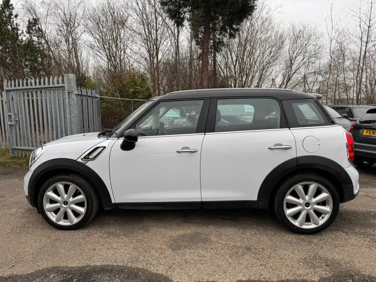 2015-mini-countryman-20td-cooper-sd-auto-big-3