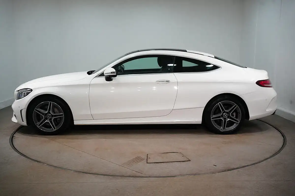 2018-mercedes-benz-c-class-20-c300-amg-line-258ps-premium-plusss-coupe-2d-big-4