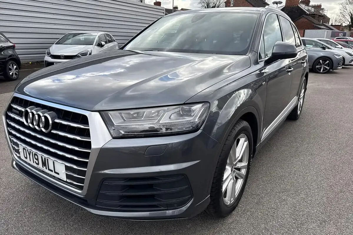 2019-audi-q7-30-50-tdi-s-line-ss-big-24