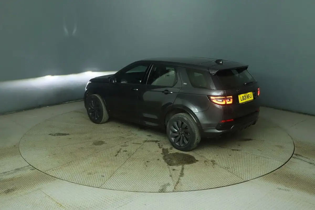 2021-land-rover-discovery-sport-20-d200-r-dynamic-se-big-4