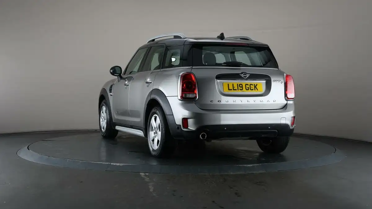 2019-mini-countryman-20td-cooper-d-classic-all4-big-53