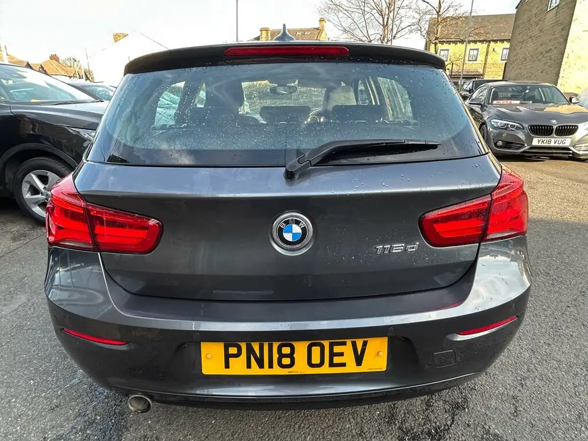 2018-bmw-1-series-15td-116d-se-business-5d-big-7