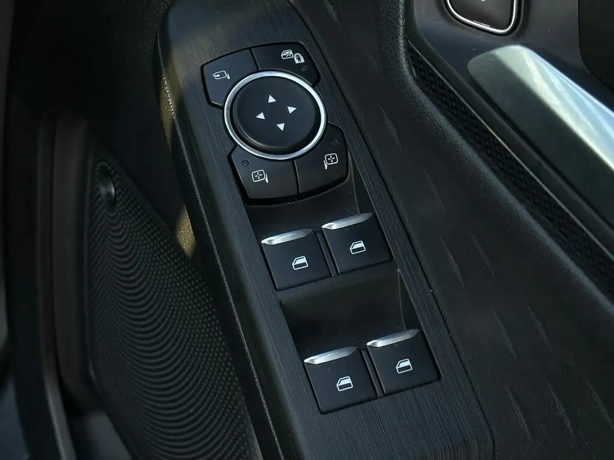 2020-ford-kuga-15-st-line-x-first-editon-auto-big-17