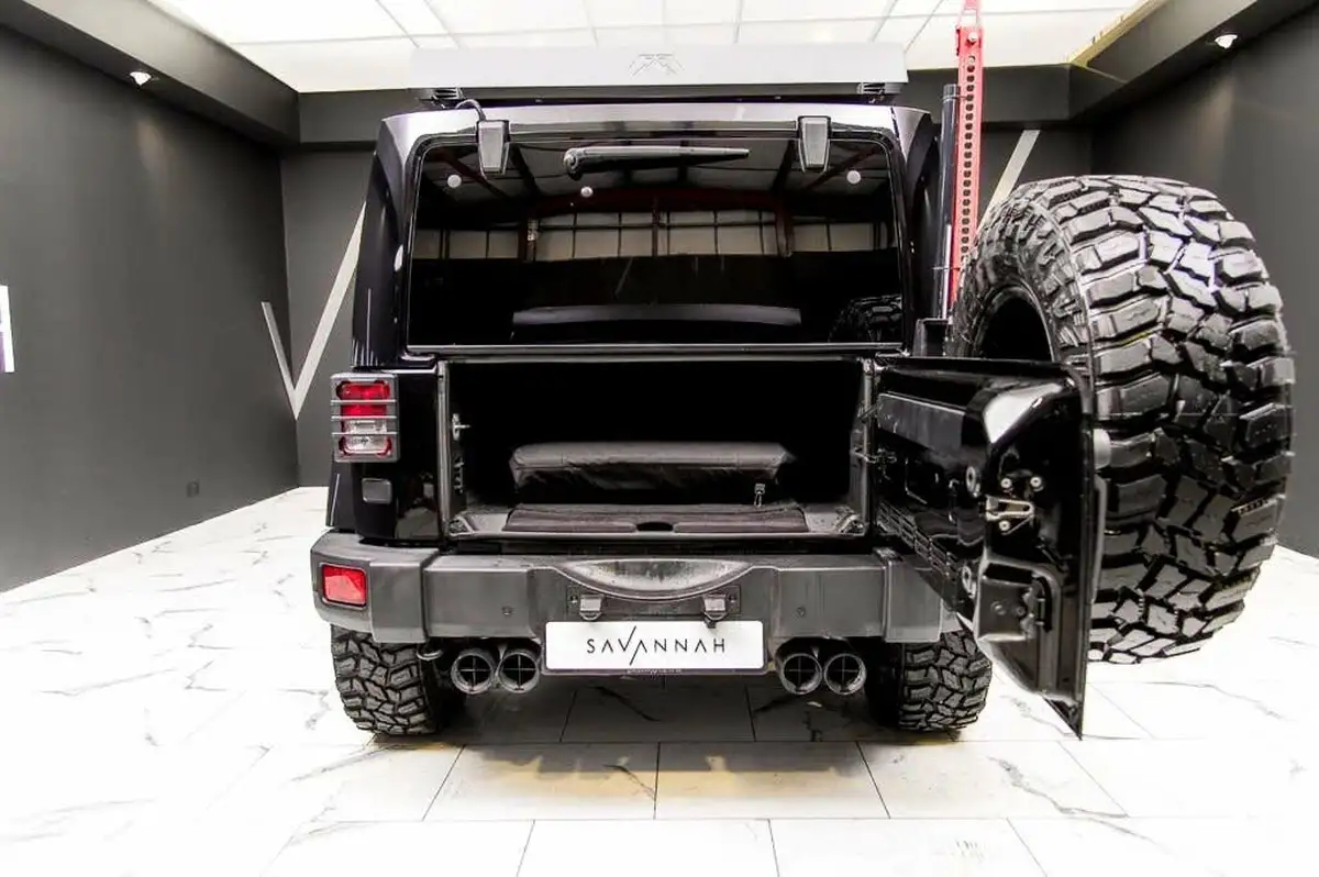 2016-jeep-wrangler-36-overland-5d-big-9
