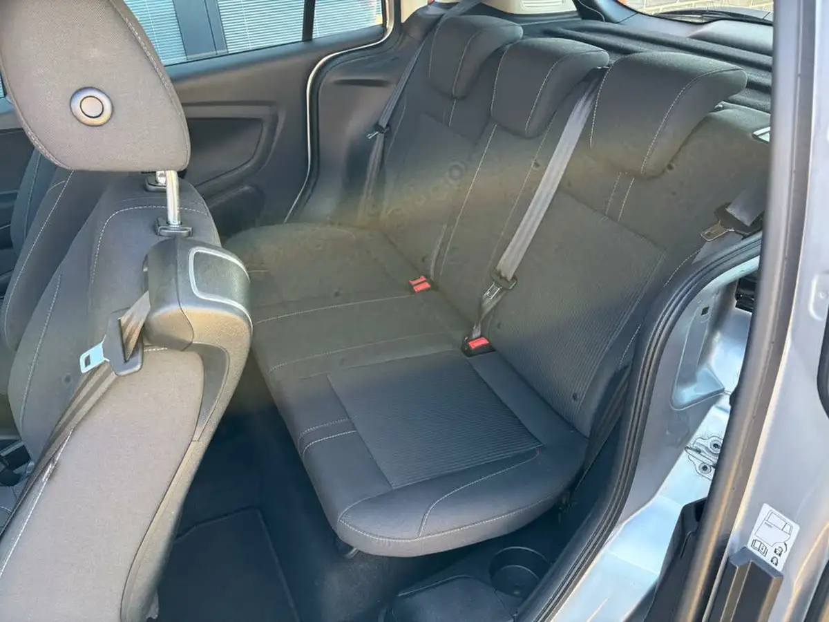2017-ford-b-max-big-24