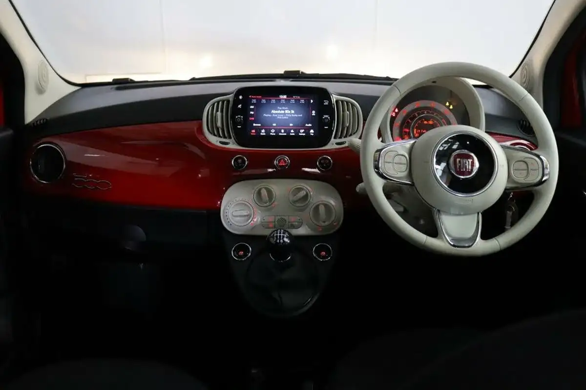 2023-fiat-500-10-big-7