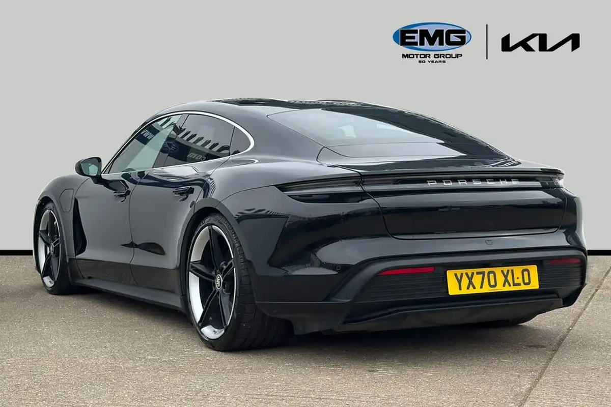2020-porsche-taycan-e-4s-530ps-big-4