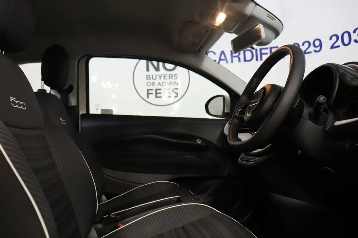 2021-fiat-500-e-action-big-9