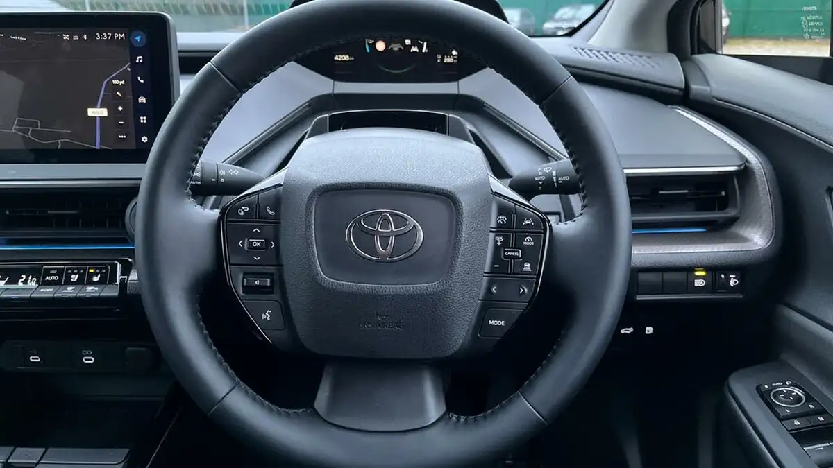 2024-toyota-prius-20-vvt-i-excel-big-7