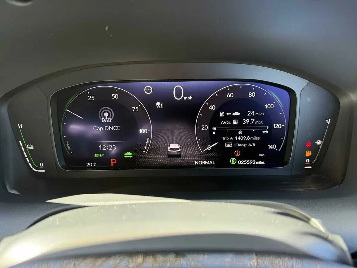 2023-honda-zr-v-20-i-mmd-sport-big-10
