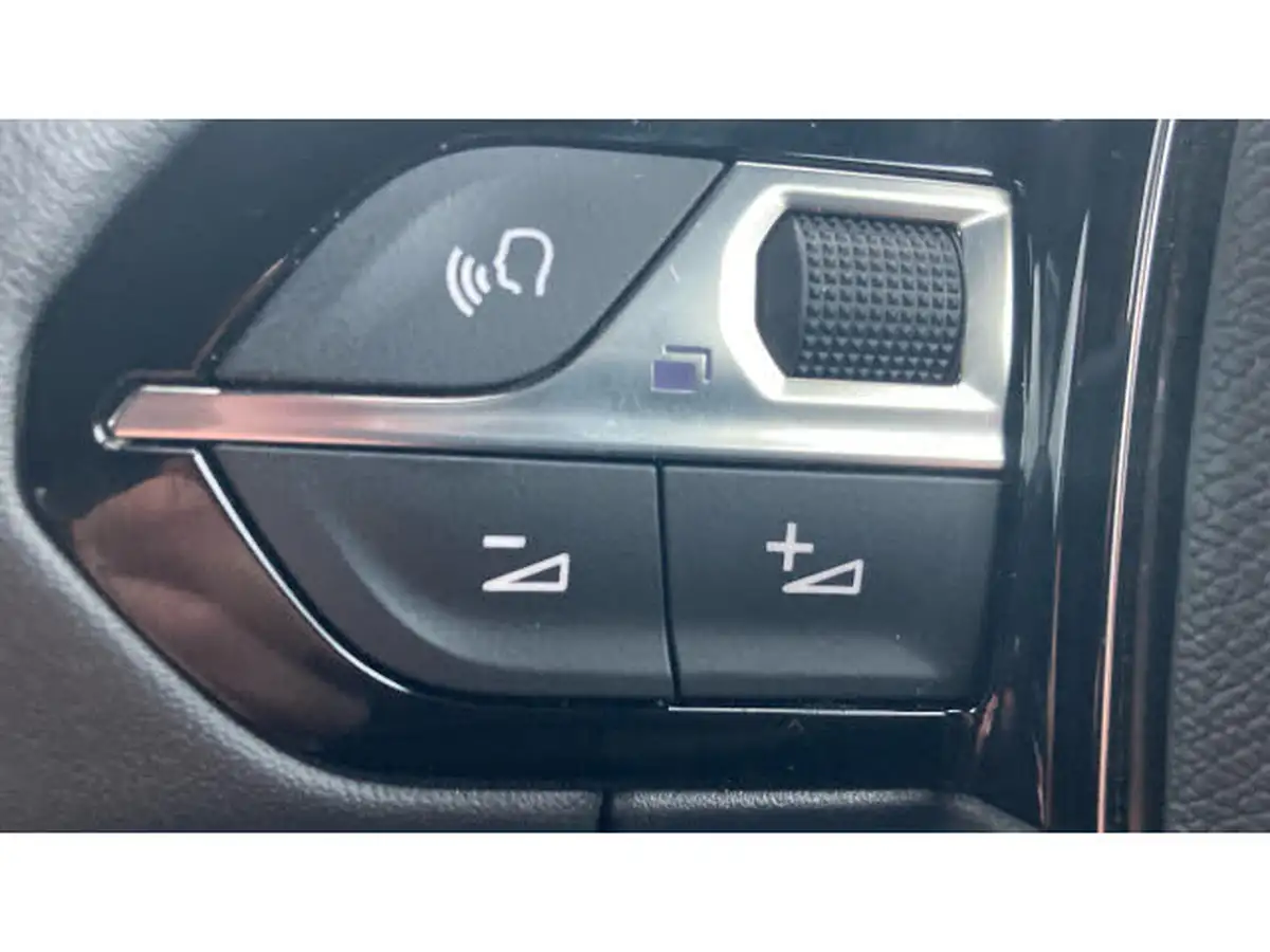 2023-peugeot-2008-suv-12-puretech-allure-premium-100bhp-big-20