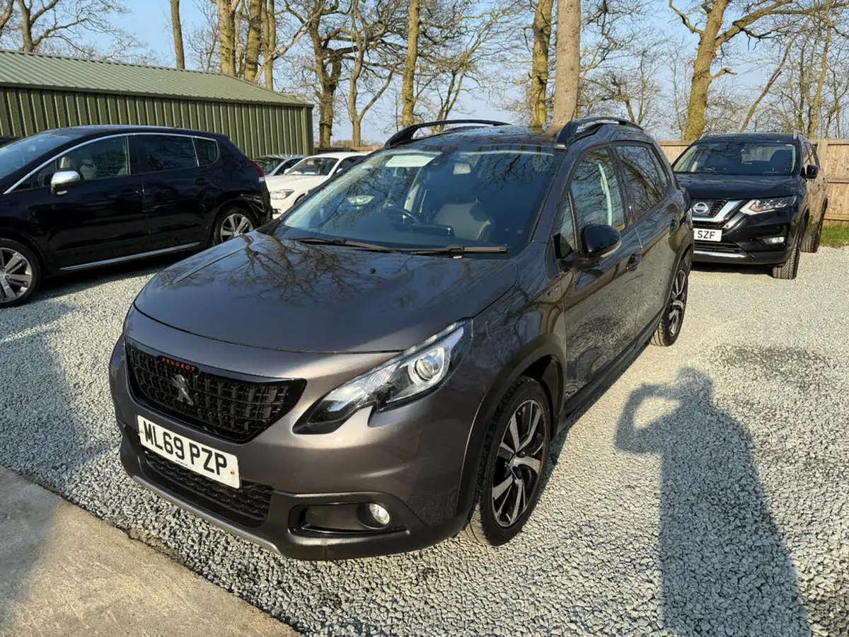 2019-peugeot-2008-suv-12-puretech-gt-line-110bhp-eat6-big-12