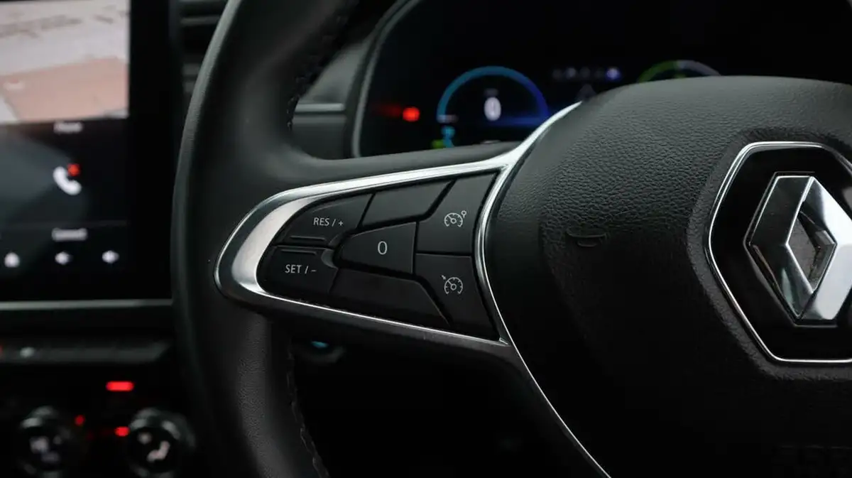 2021-renault-zoe-e-gt-line-big-24
