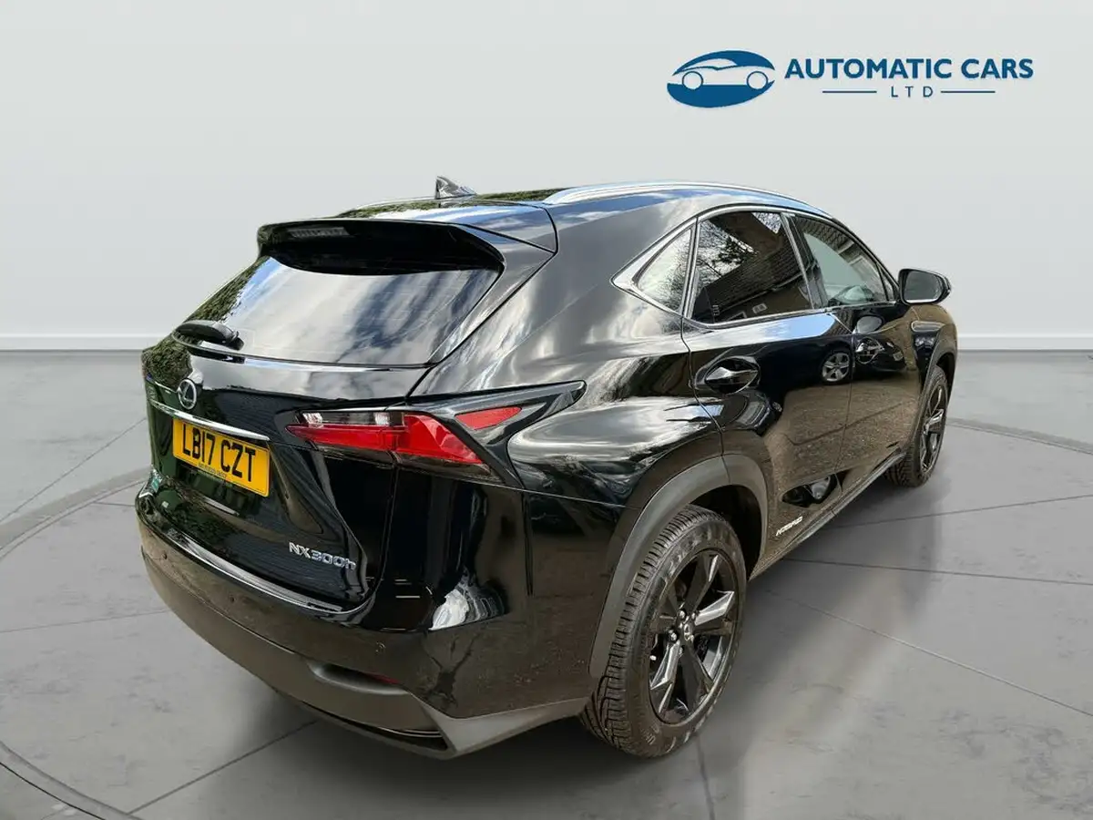 2017-lexus-nx-300h-25-sport-big-7