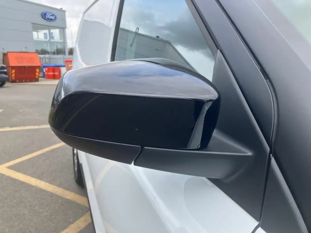2024-ford-transit-courier-10t-limited-ecoboost-125pseu6d-big-18