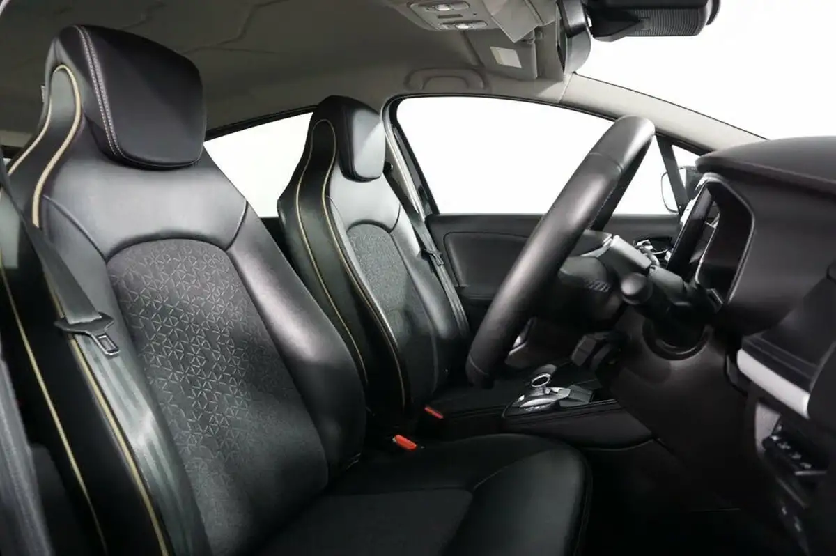 2022-renault-zoe-e-techno-boost-charge-big-9