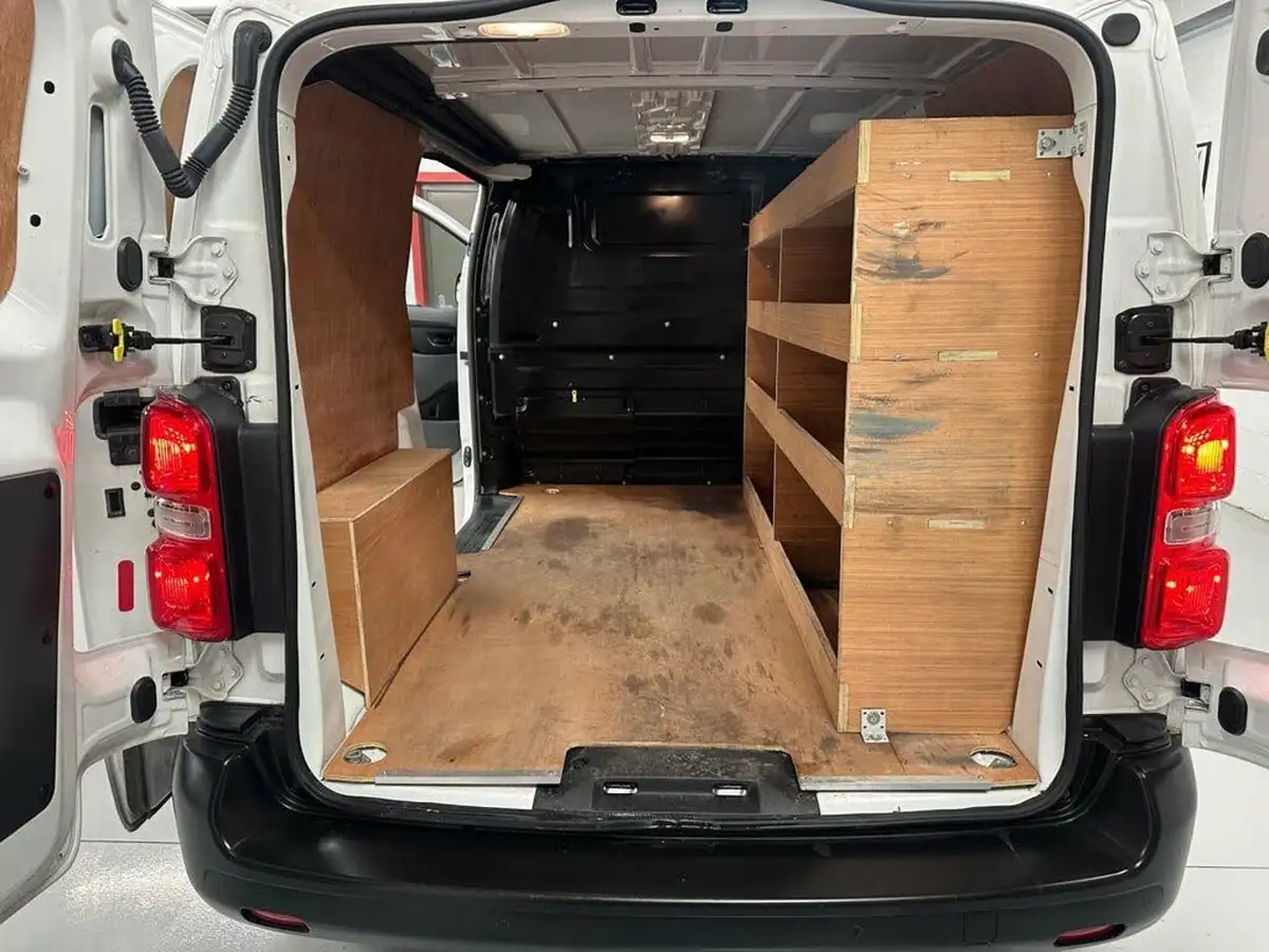 2020-citroen-dispatch-20bluehdi-enterprise-m-1400-120pseu6d-ss-crew-big-17