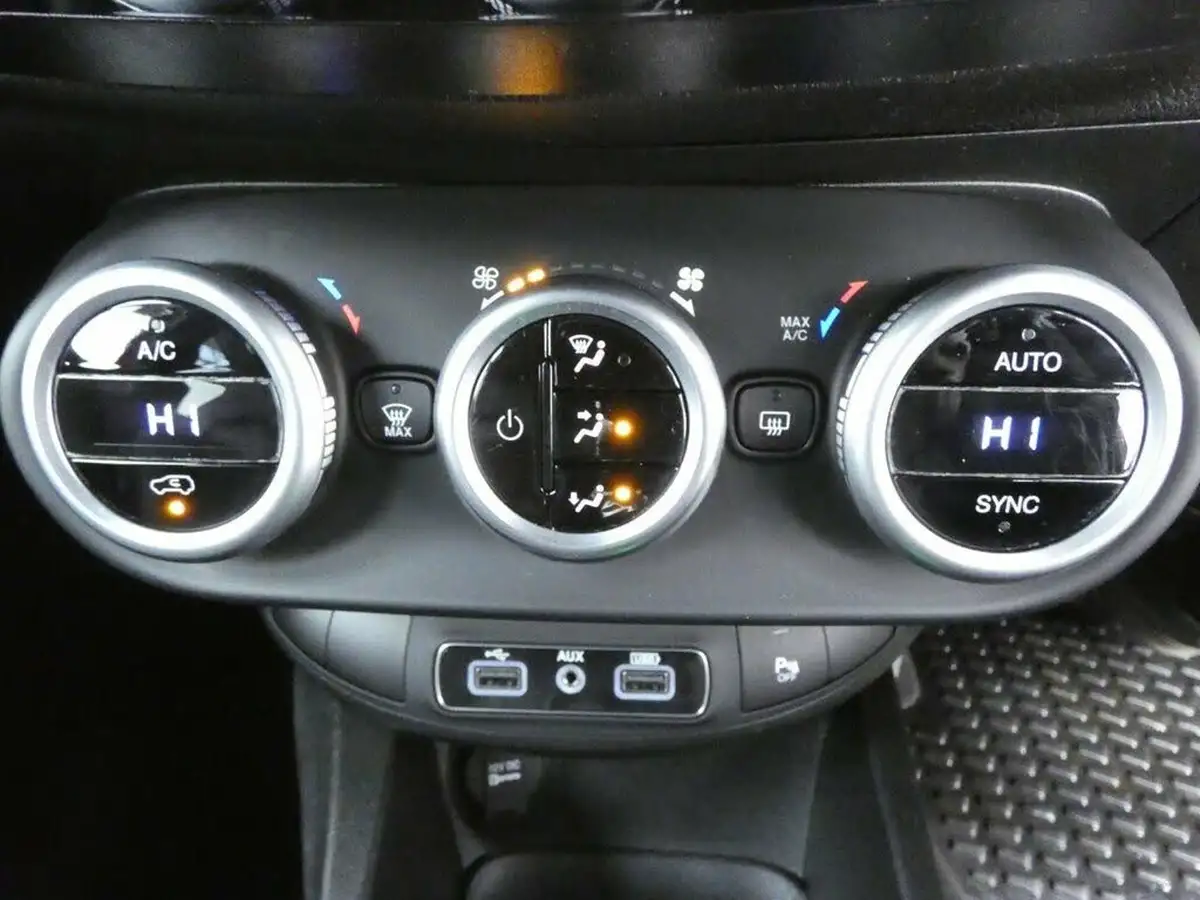 2020-fiat-500x-13-firefly-turbo-sport-big-12