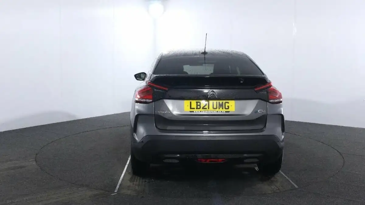 2021-citroen-c4-e-shine-plus-big-4