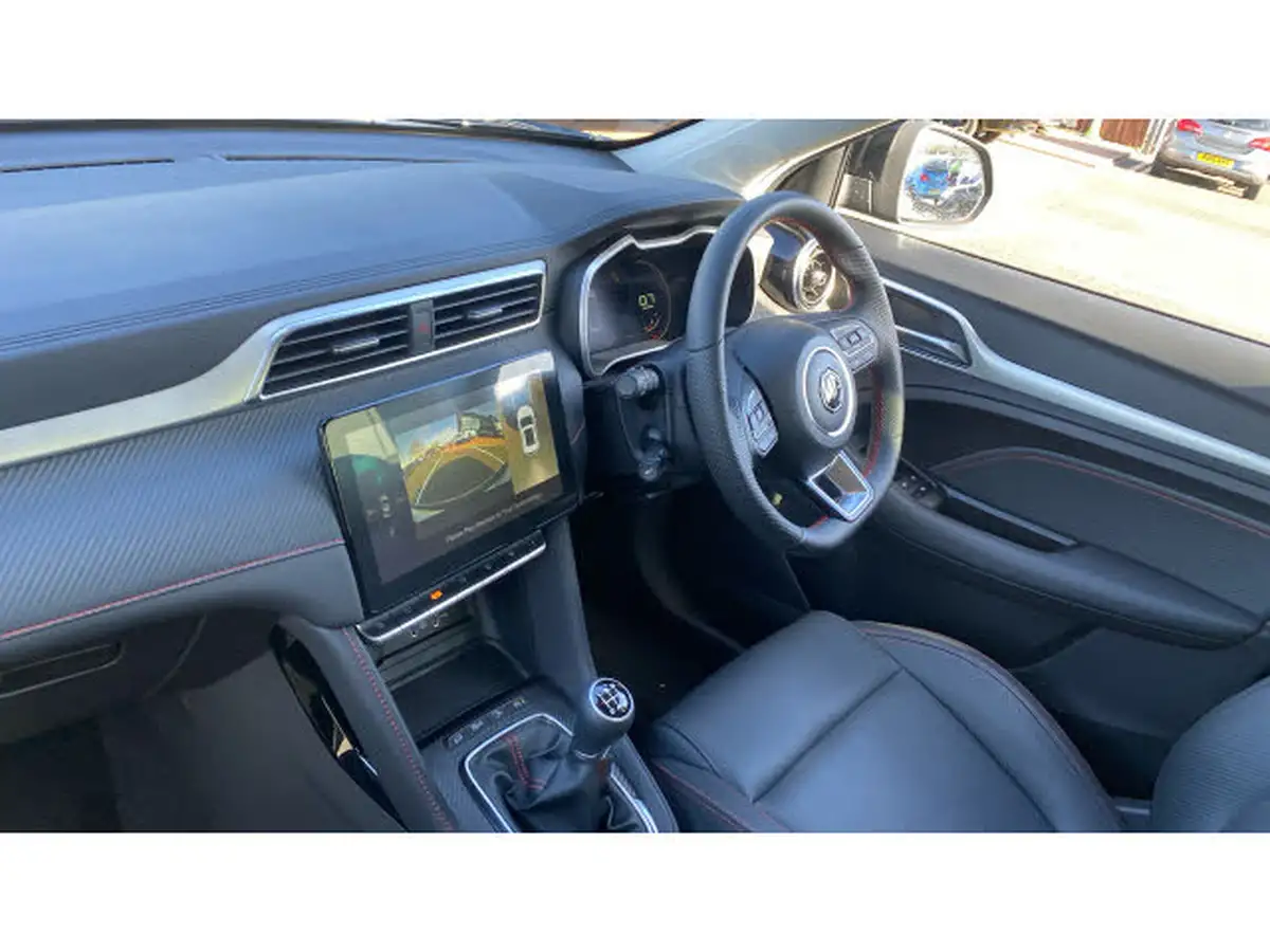 2024-mg-zs-suv-15-vti-tech-exclusive-big-8
