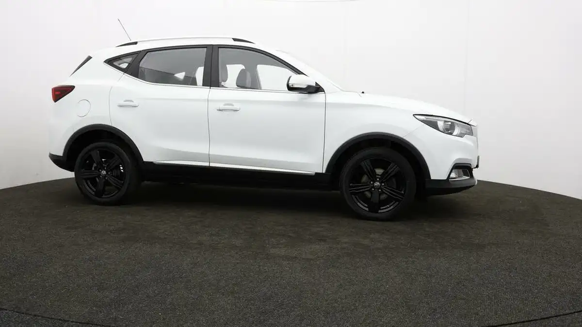 2019-mg-zs-suv-15-vti-tech-exclusive-105bhp-big-39
