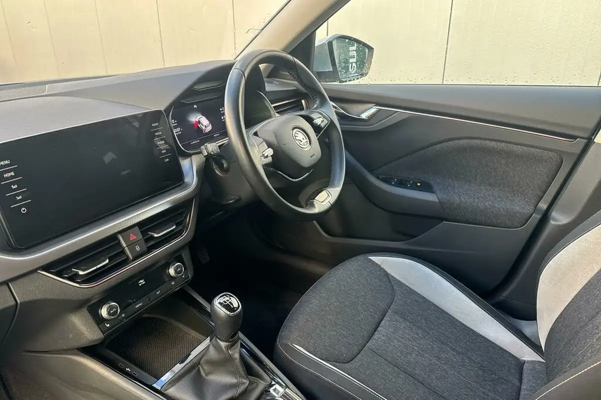 2022-skoda-kamiq-10-tsi-se-l-executive-109ps-big-1