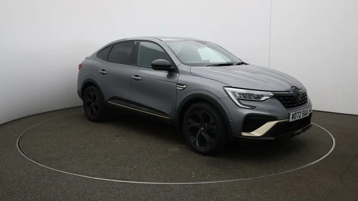 2023-renault-arkana-16-e-tech-engineered-big-41