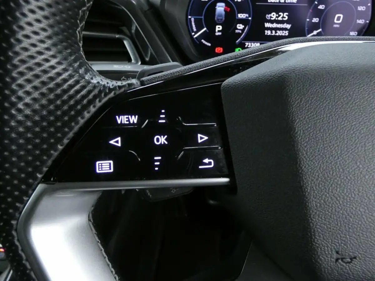 2021-audi-q4-e-tron-35e-s-line-station-wagon-big-16