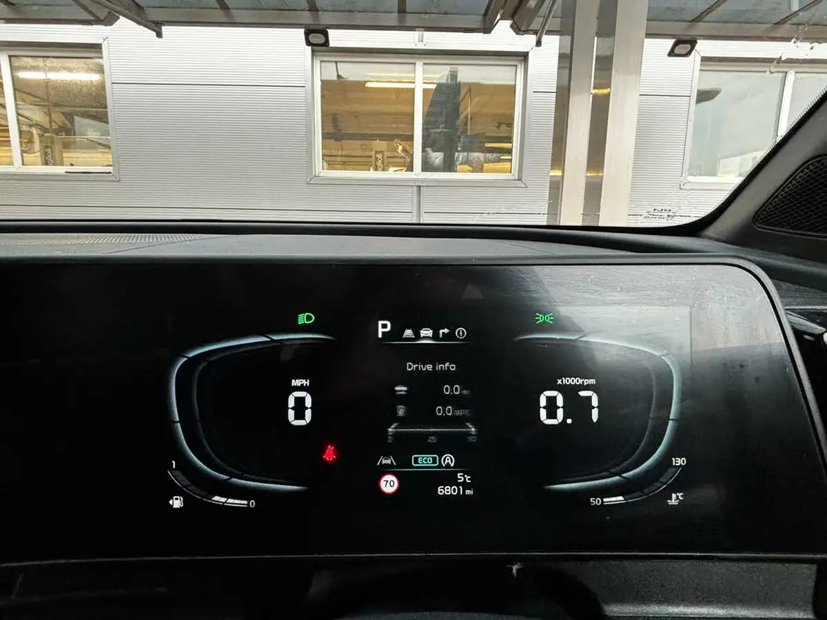 2023-kia-sportage-16-t-gdi-gt-line-148bhp-48v-dct-big-16