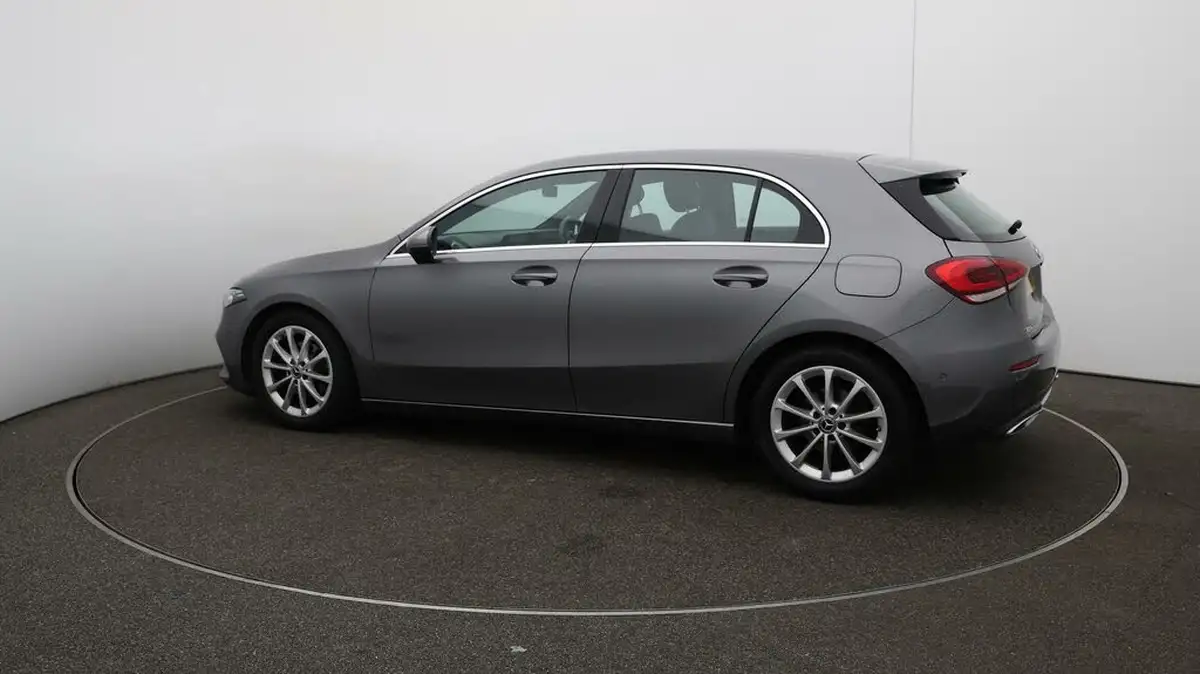 2019-mercedes-benz-a-class-15d-a180d-sport-executive-hatchback-5d-7g-dct-big-38
