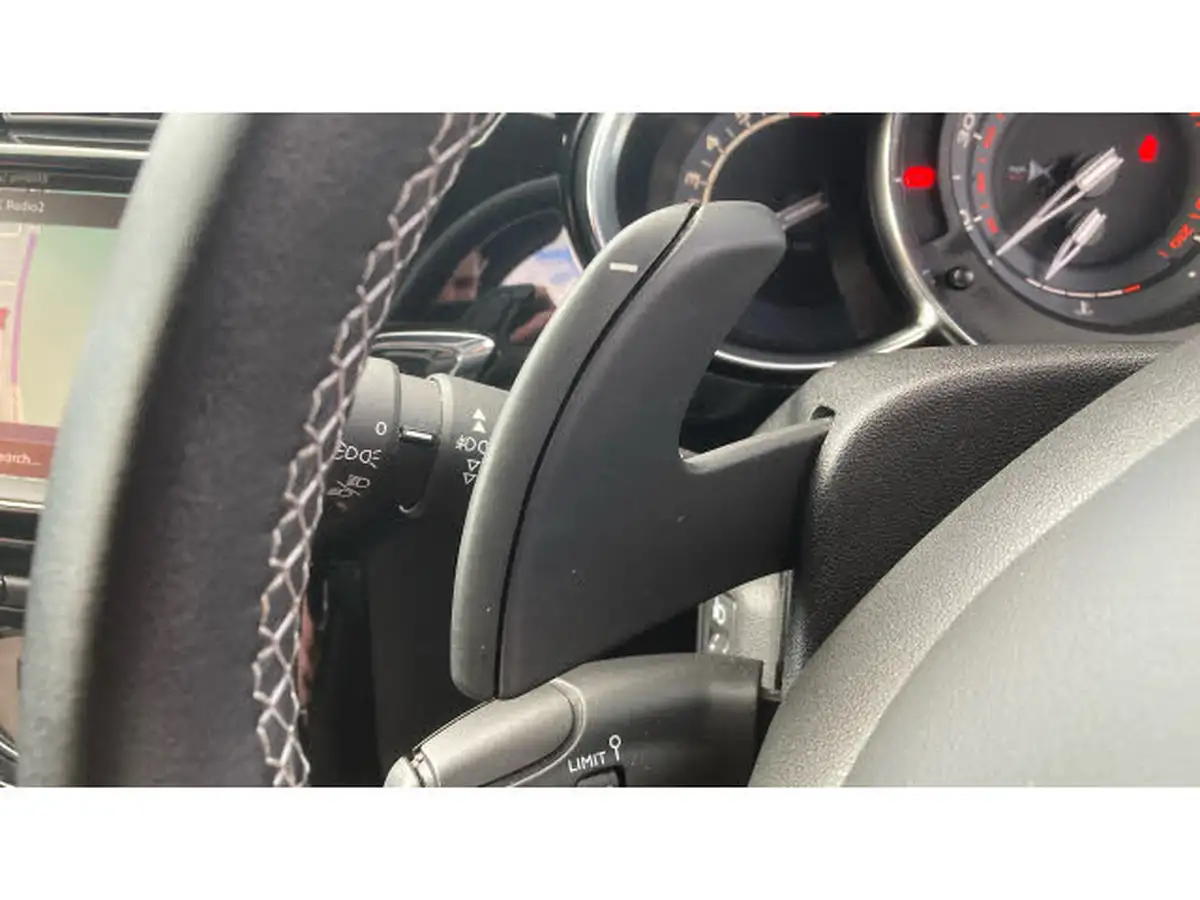 2019-ds-ds-3-12-puretech-connected-chic-big-35