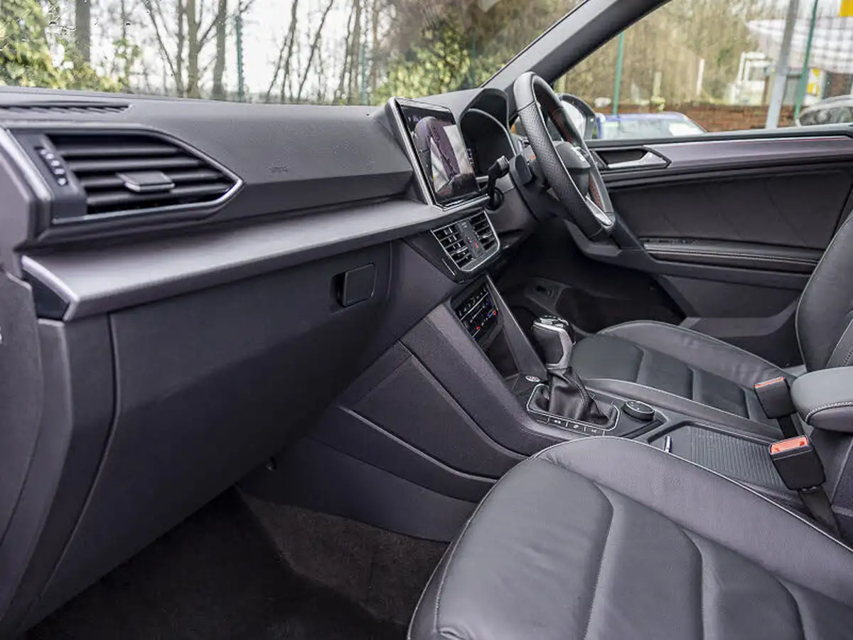 2024-seat-tarraco-15-ecotsi-fr-sport-big-4