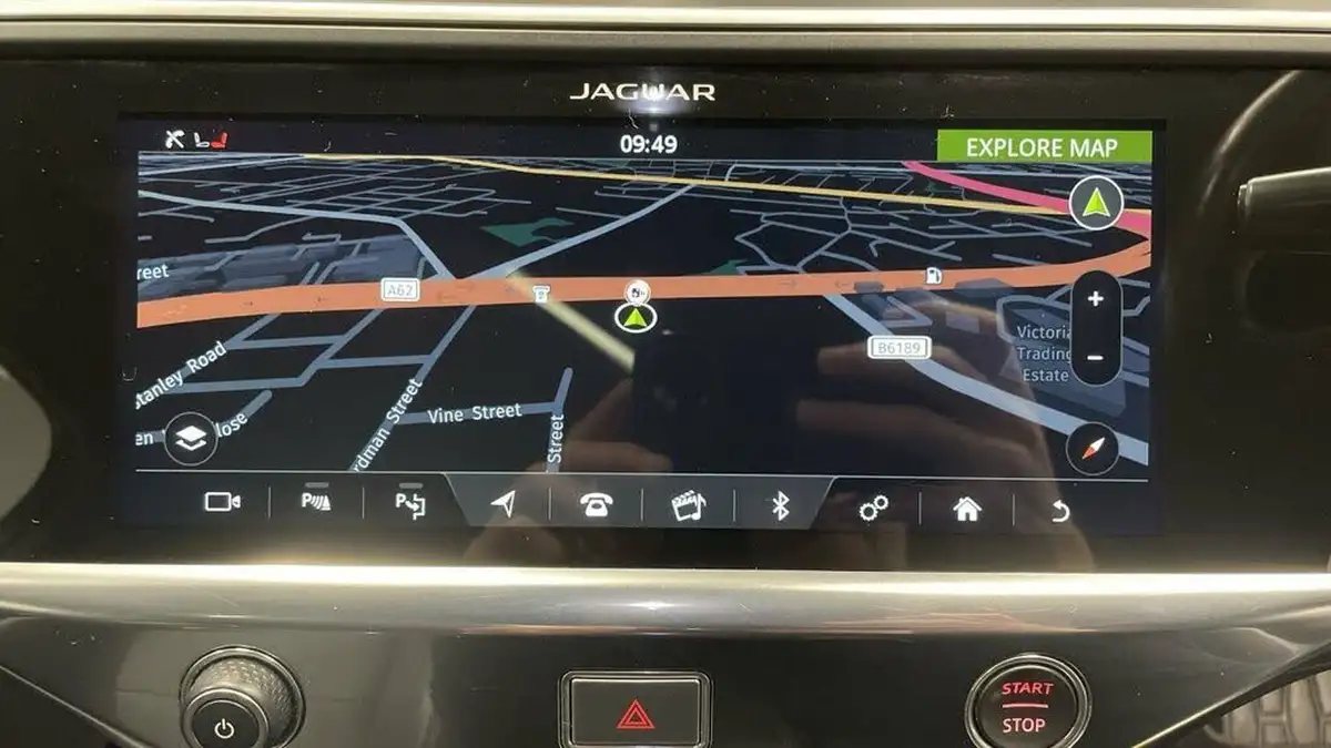 2019-jaguar-i-pace-ev400-hse-big-19