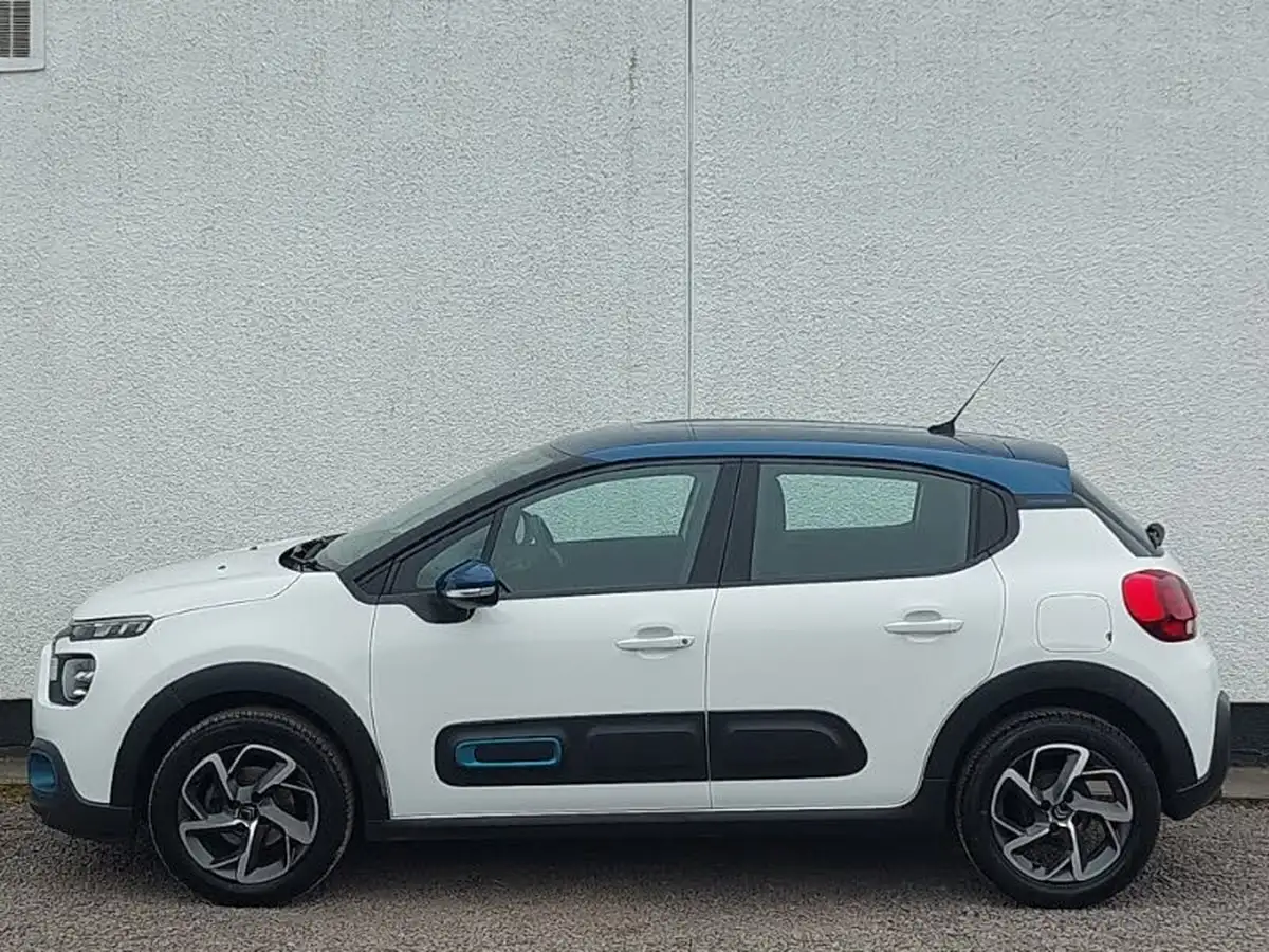 2020-citroen-c3-12-puretech-flair-83ps-big-3