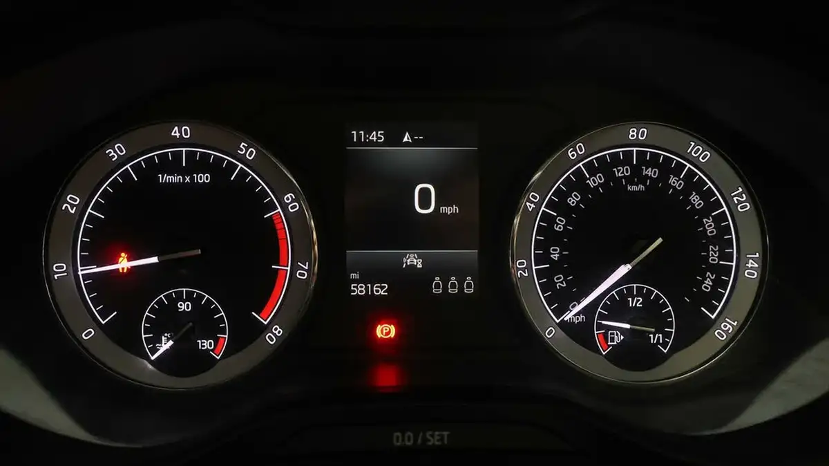 2021-skoda-karoq-15-tsi-se-l-big-9