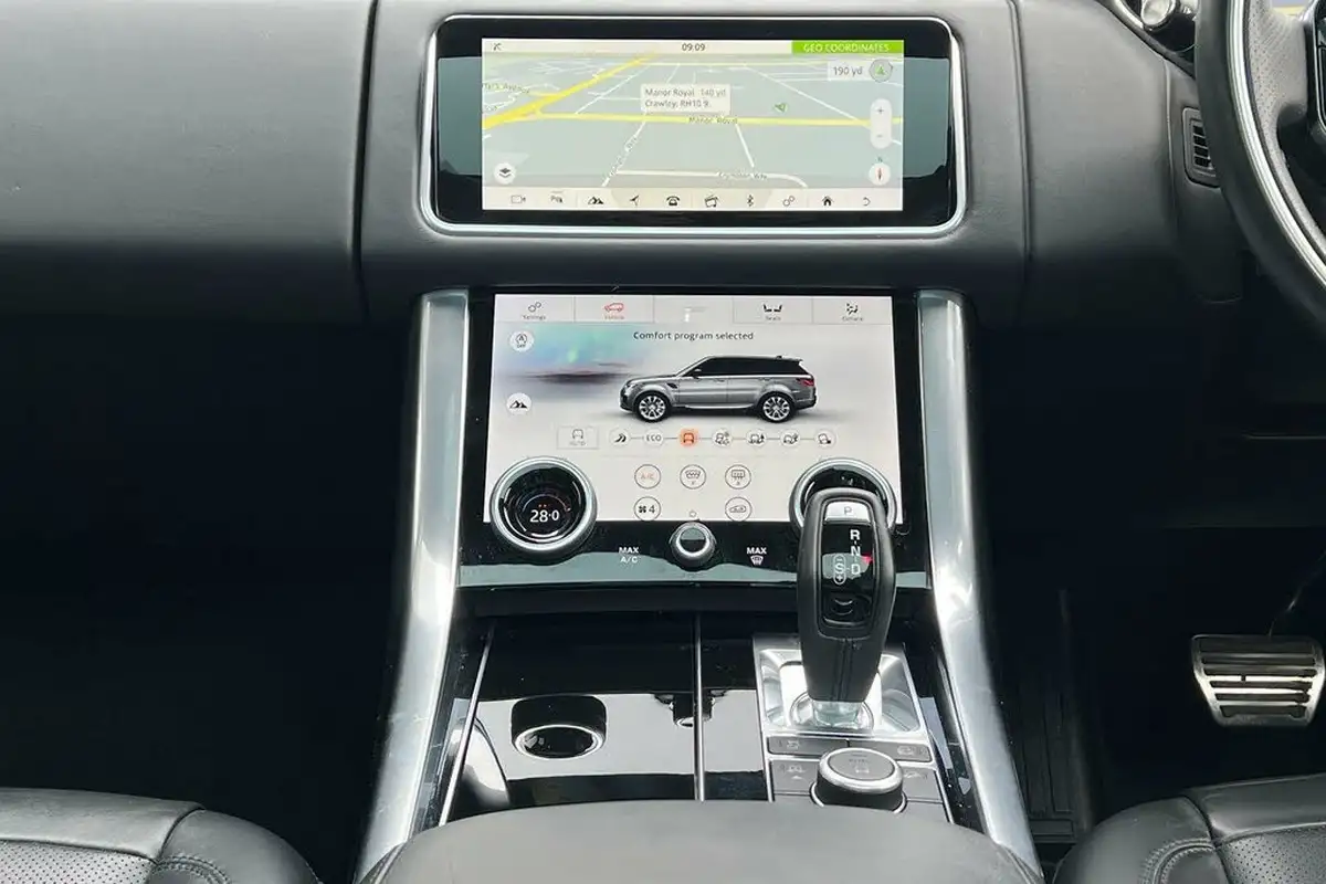 2019-land-rover-range-rover-sport-30-sdv6-hse-dynamic-big-24