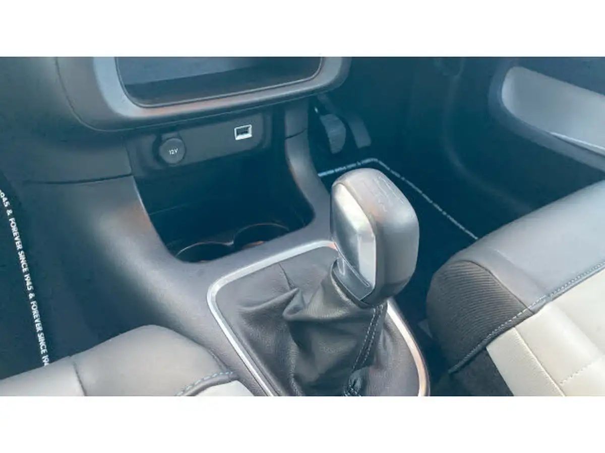 2023-citroen-c3-12-puretech-elle-83ps-ss-big-12