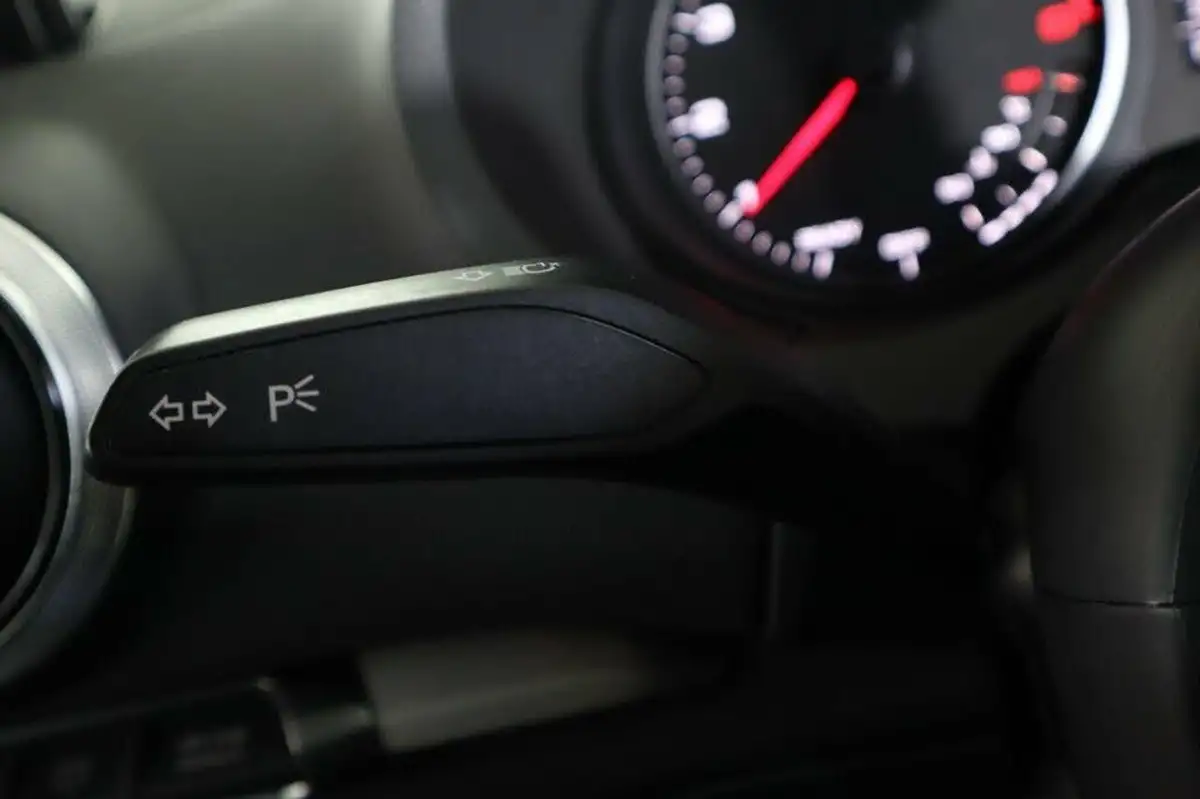 2019-audi-a3-15-tfsi-s-line-sportback-5d-tronic-big-27